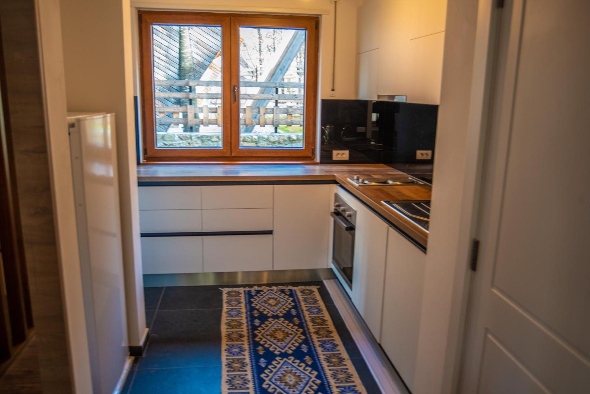 Meshtekna Villa Brezovice Bilik gambar