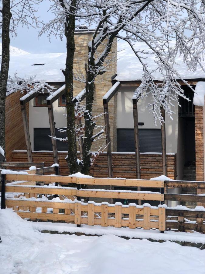Meshtekna Villa Brezovice Luaran gambar